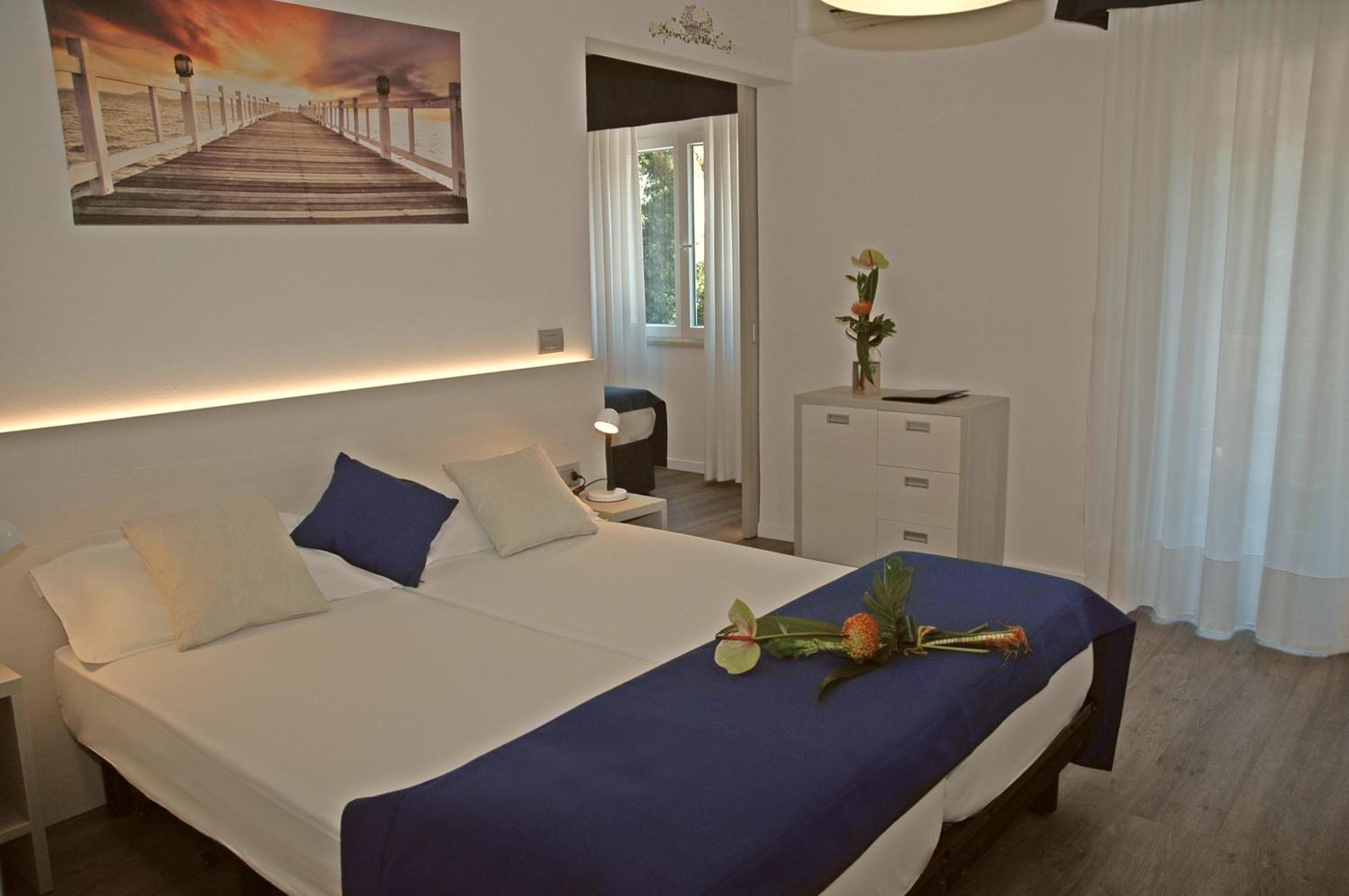 Hotel Abbazia Линяно Сабиадоро Екстериор снимка