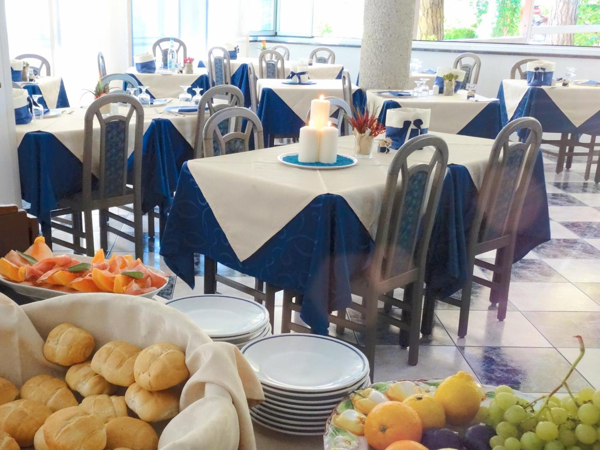 Hotel Abbazia Линяно Сабиадоро Екстериор снимка